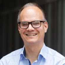 Dr Jan Rosenow